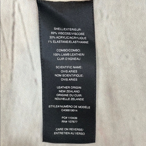 Alice + Olivia button down cuffed sleeves (Size S) - Picture 5 of 5